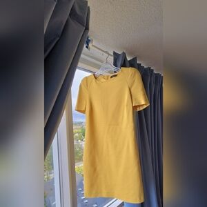 Zara💛 mustard dress